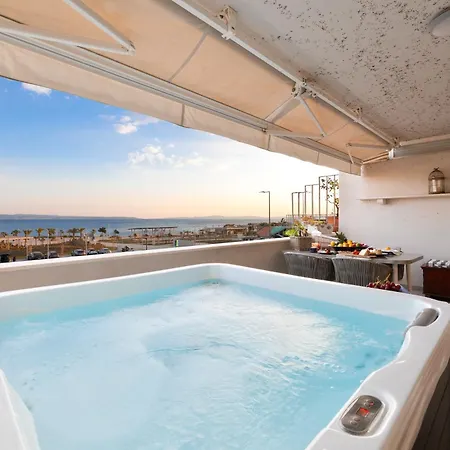 Velebis Superior - Luxurious One-room With Jacuzzi - Prestigious Location By The Sea In The New Center Of Znjan - Panoramic View Of The Sea And Islands - Free Garage Parking